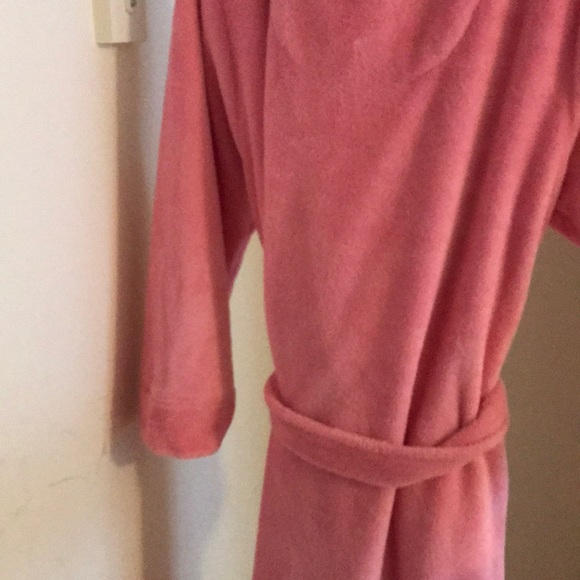 Full Length Pink Fuzzy Robe - Picture 4 of 4